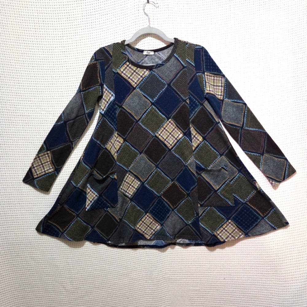 EGY Patchwork Long Sleeve Sweater Boho Chic, Hippie, Eclectic, Colour Block